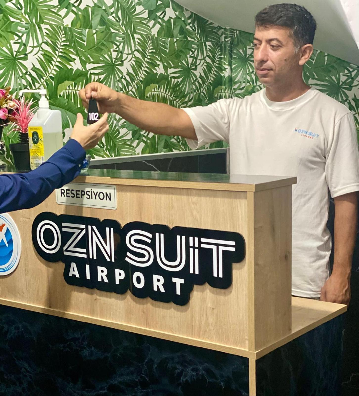 Ozn Suit Airport Hotel Arnavutkoy Экстерьер фото